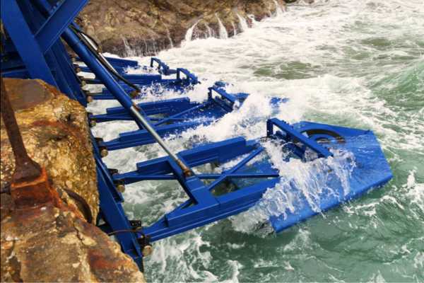 Wave power rolls into shore